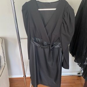 BlCk faux leather dress